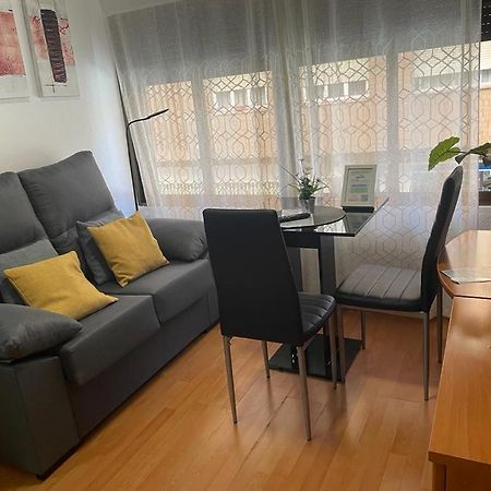 Apartamento De 1 Dormitorio En Buena Ubicacion Apartment อัลบาเซเต ภายนอก รูปภาพ